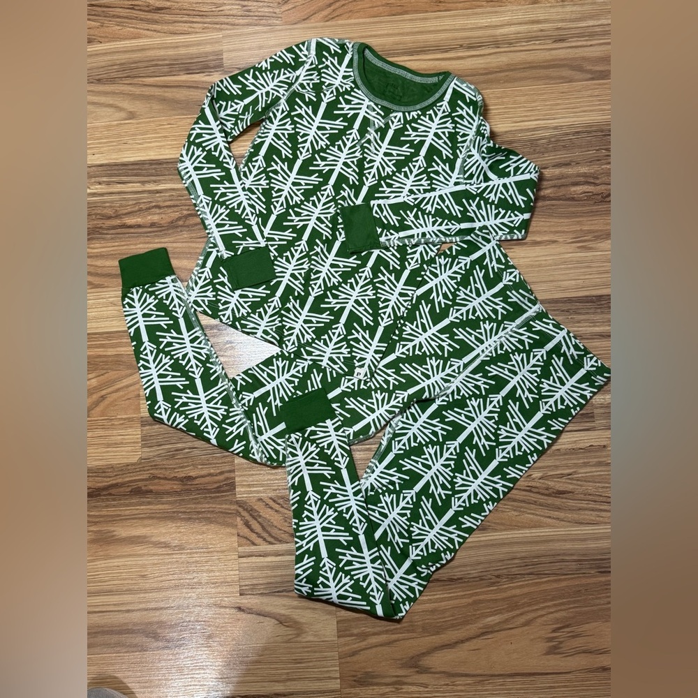 Pact Green and White Kids Pajamas, sz 10